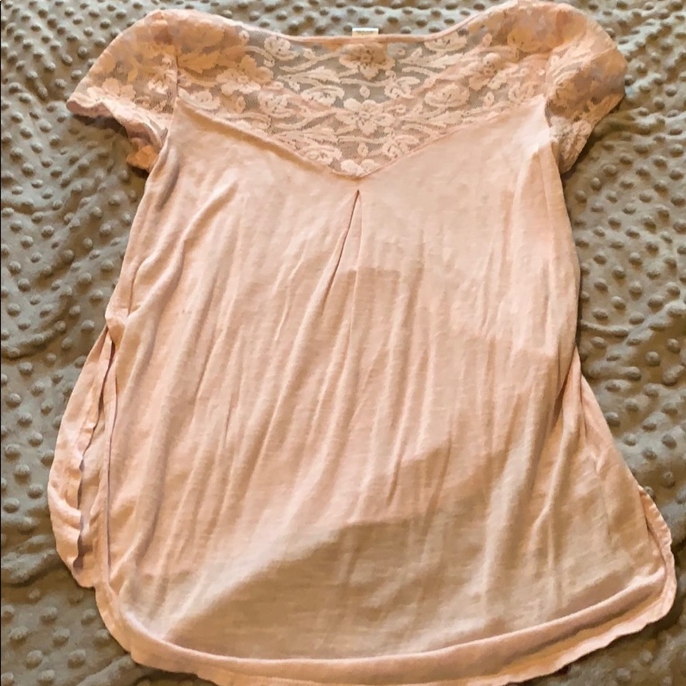 Lace Tee - Picture 3 of 3